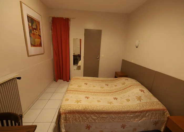 Hotel Du Roussillon